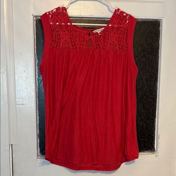 Zac & Rachel Woman Red Sleeveless Textured Blouse with Crochet Neckline Size 1X - Picture 1 of 4